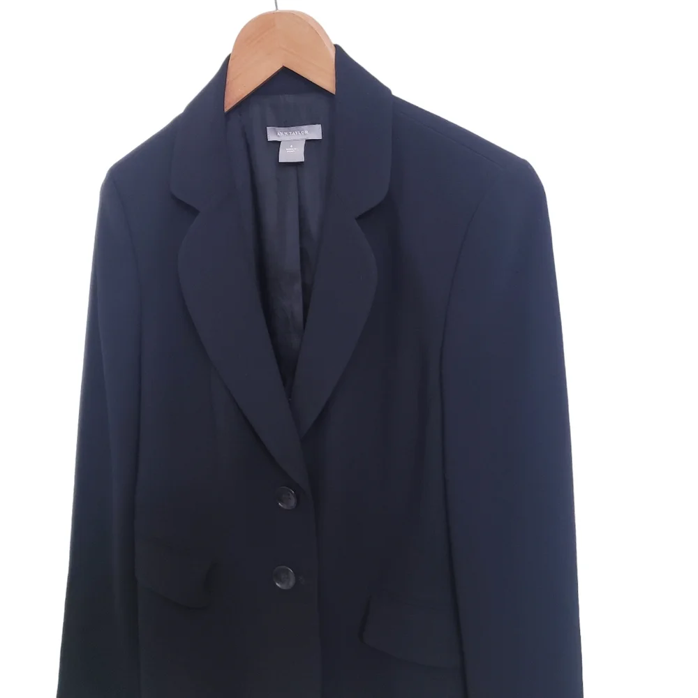 Ann Taylor Classic Black Double Button Lined Blazer Jacket, Size 8